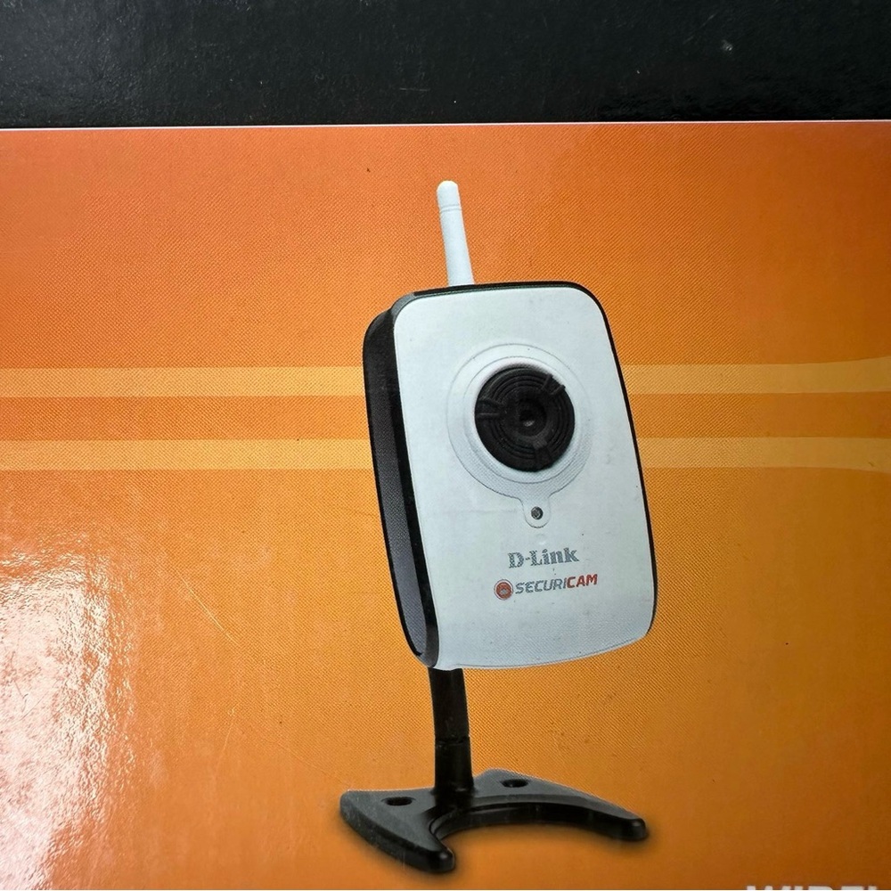 D-Link Wireless Security System Wireless Camera Open Box Only - Picture 2 of 6